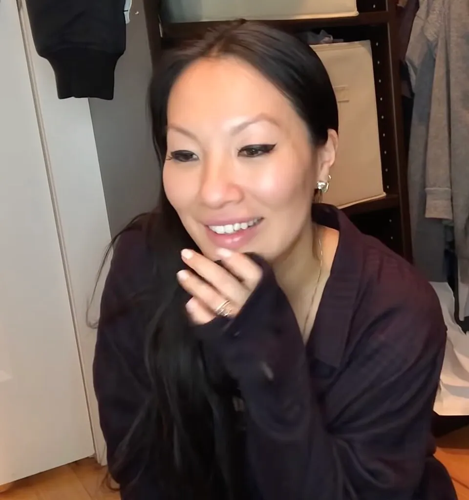 Asa Akira, Holly Randall Unfiltered podcast, 2020