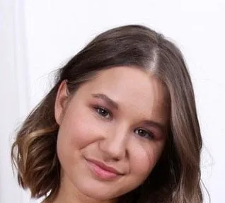Amalia Davis