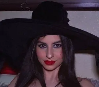 Nina North